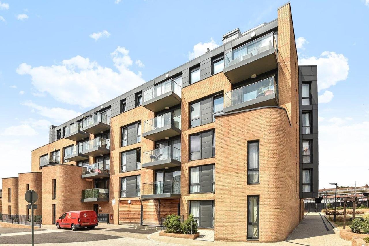 Апартаменты Kew Bridge Penthouse Лондон Экстерьер фото